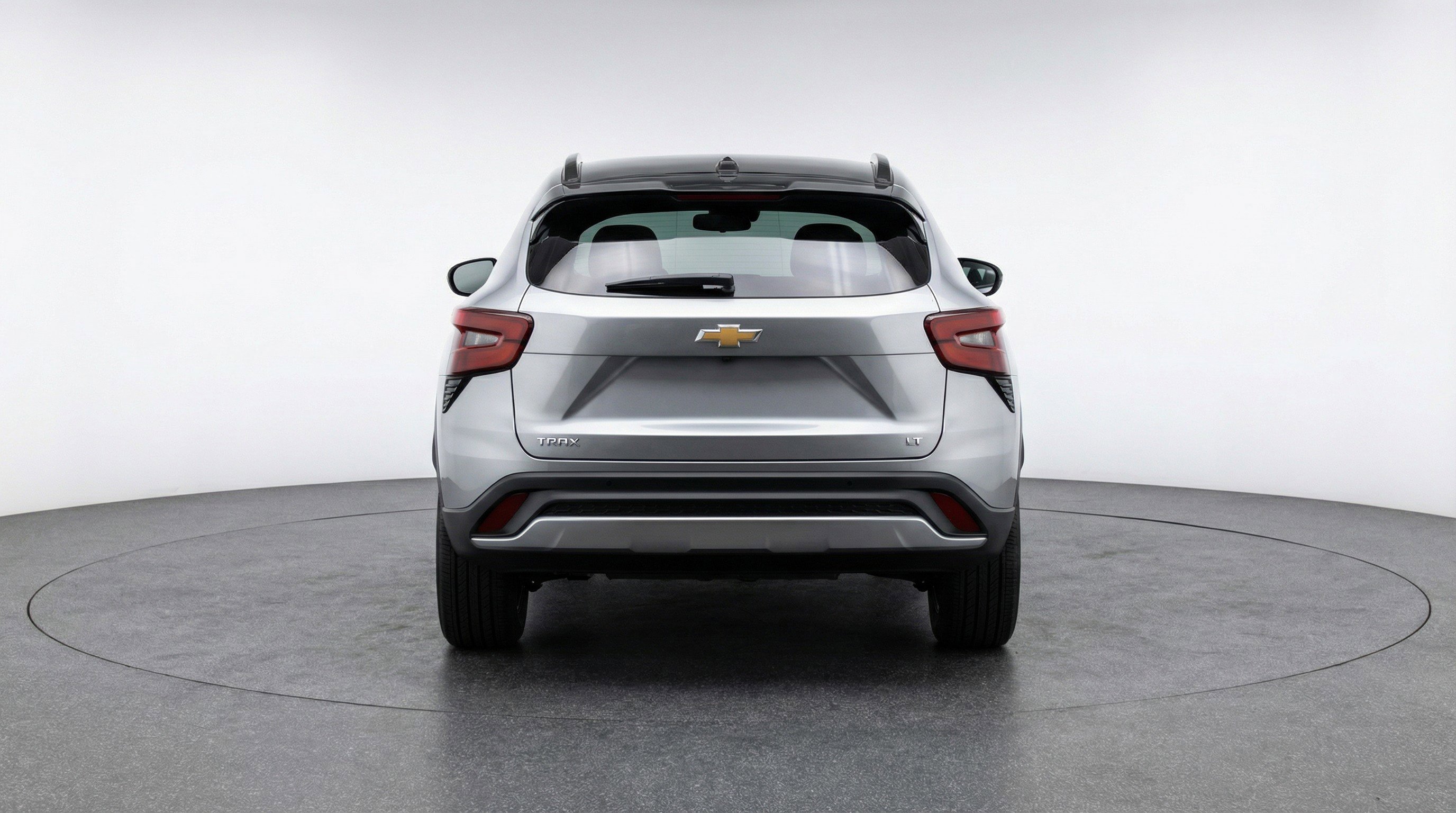 Used 2025 Chevrolet Trax LT FWD image 7