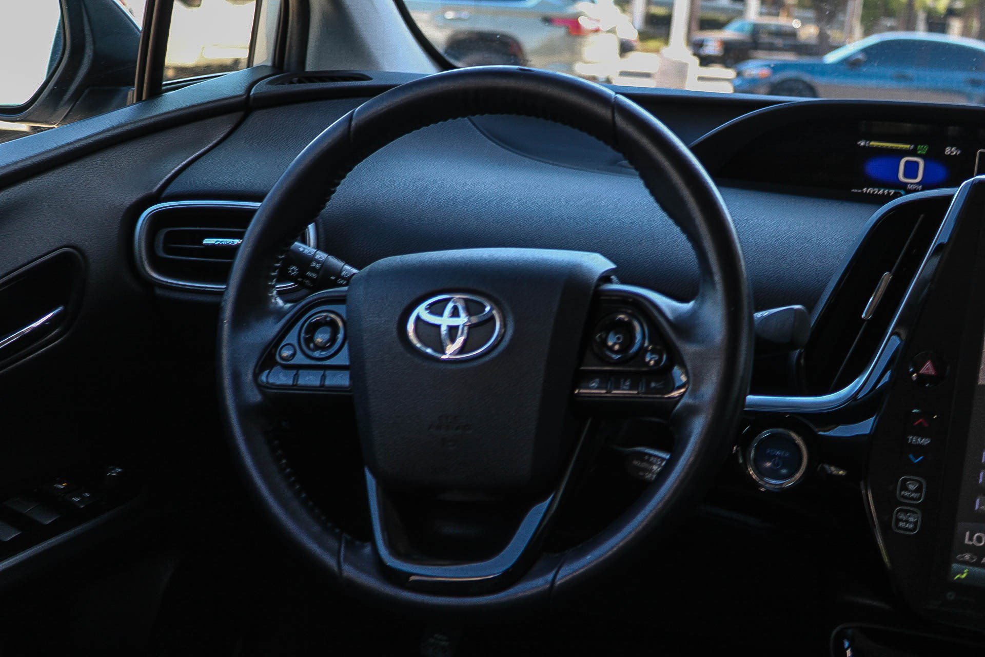 Certified 2021 Toyota Prius Prime Limited FWD image 29