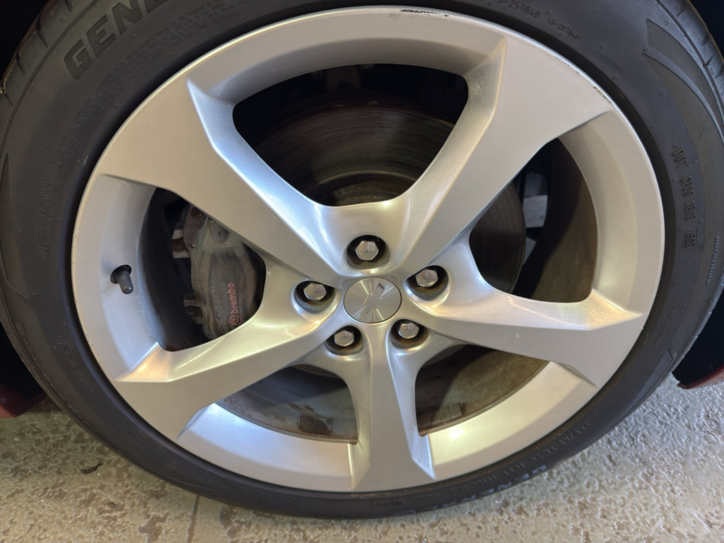Used 2015 Chevrolet Camaro SS w/ Rear Vision Package RWD image 33