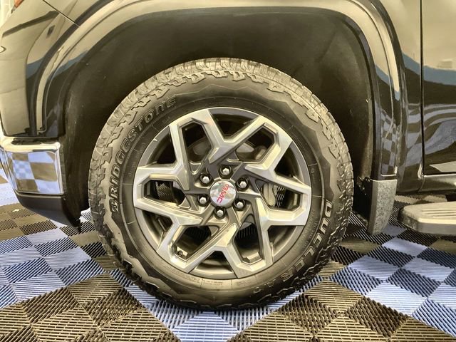 Used 2024 GMC Sierra 1500 SLT w/ SLT Premium Plus Package image 10