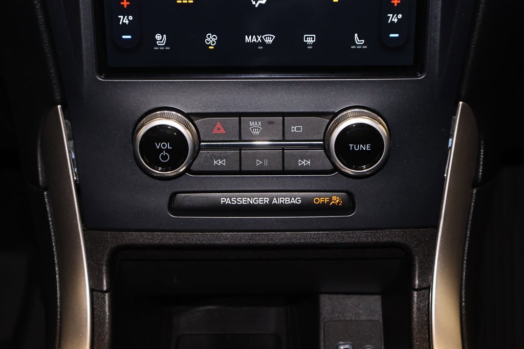 Certified 2023 Ford Edge ST-Line w/ Cargo Accessory Package image 33