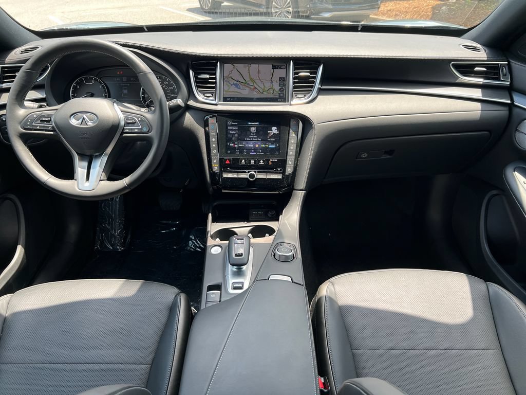 Certified 2025 INFINITI QX55 Essential AWD/4WD image 23