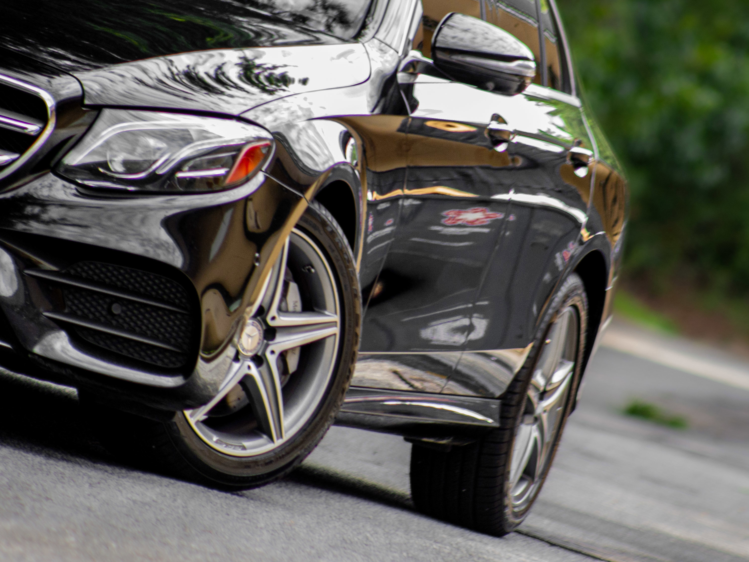 Used 2017 Mercedes-Benz E 300 4MATIC image 30