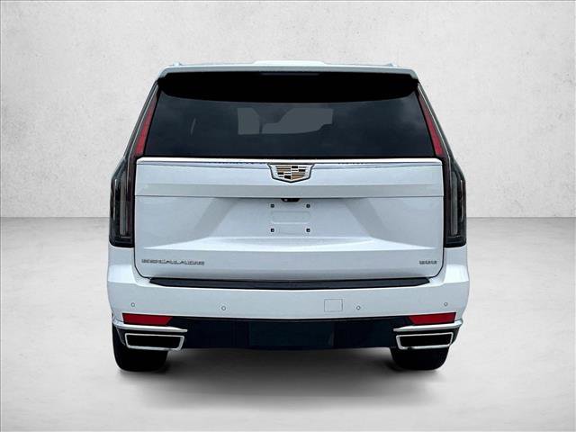 Used 2021 Cadillac Escalade Premium Luxury w/ Driver Assist Tech Package AWD/4WD image 4