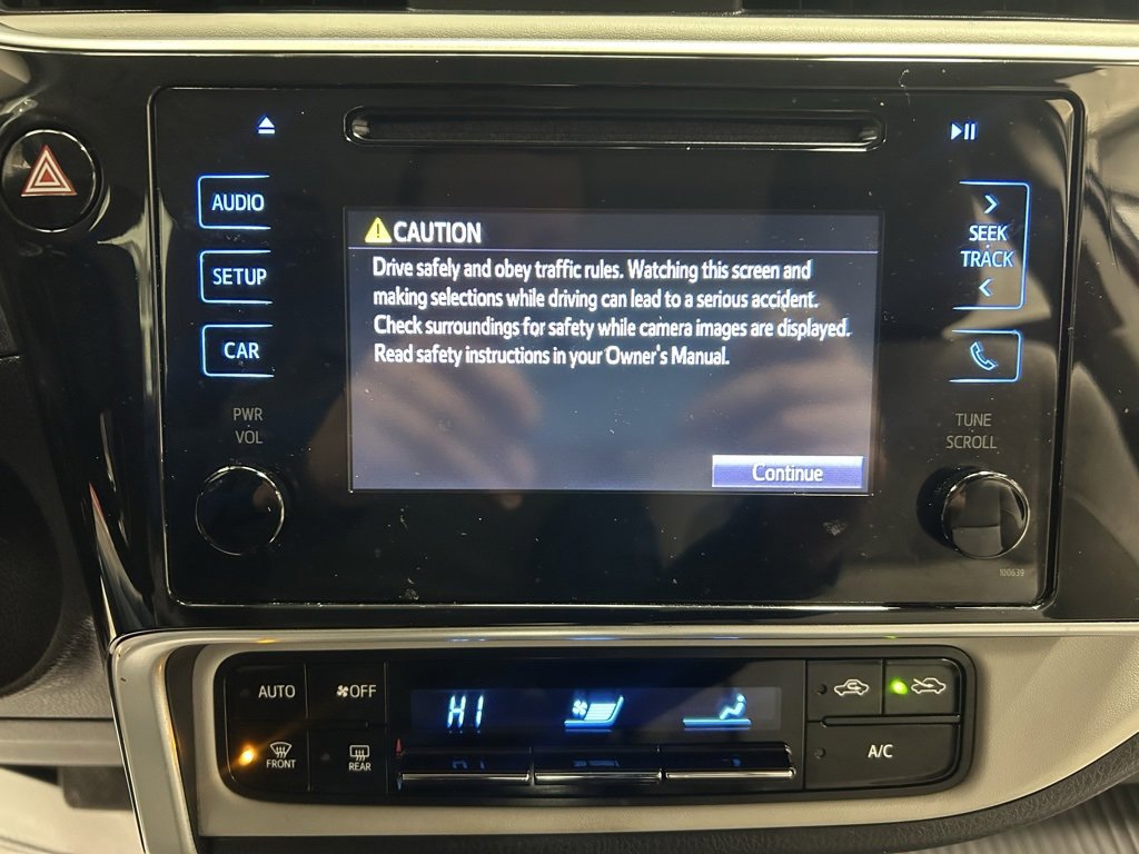 Used 2018 Toyota Corolla LE image 15