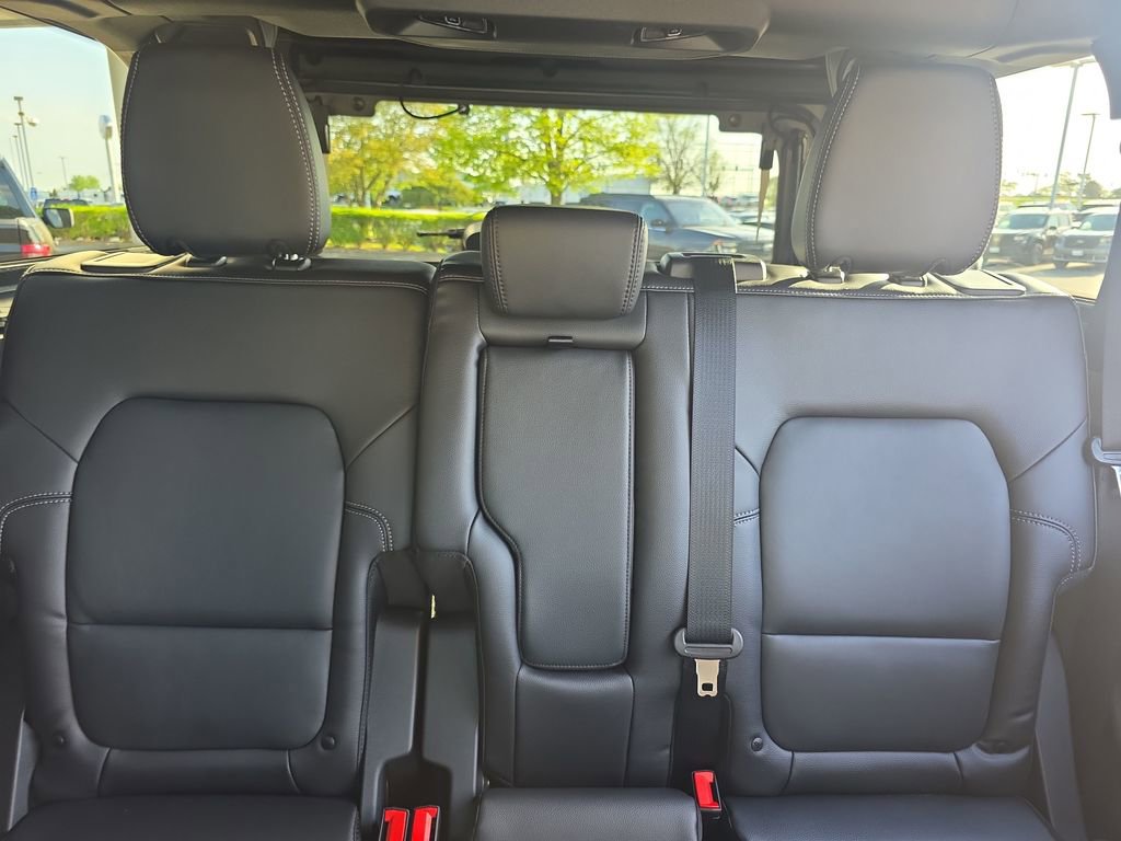 New 2026 Ford Bronco Outer Banks AWD/4WD image 39