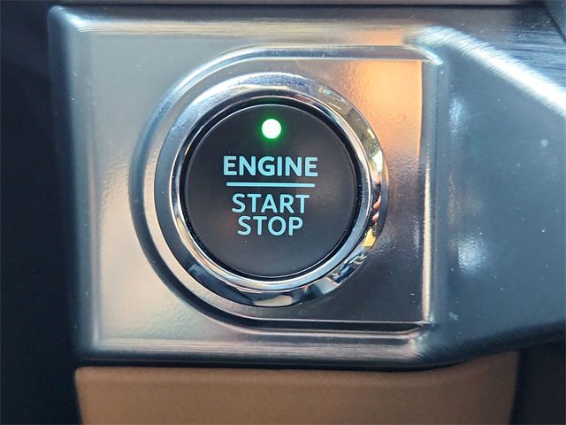 Used 2021 Ford F150 Lariat w/ Equipment Group 502A High image 17