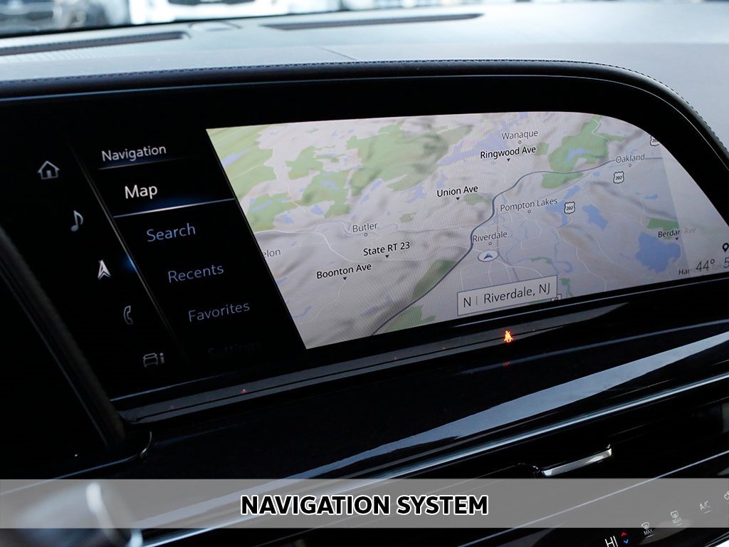 Used 2021 Cadillac Escalade Premium Luxury Platinum image 3