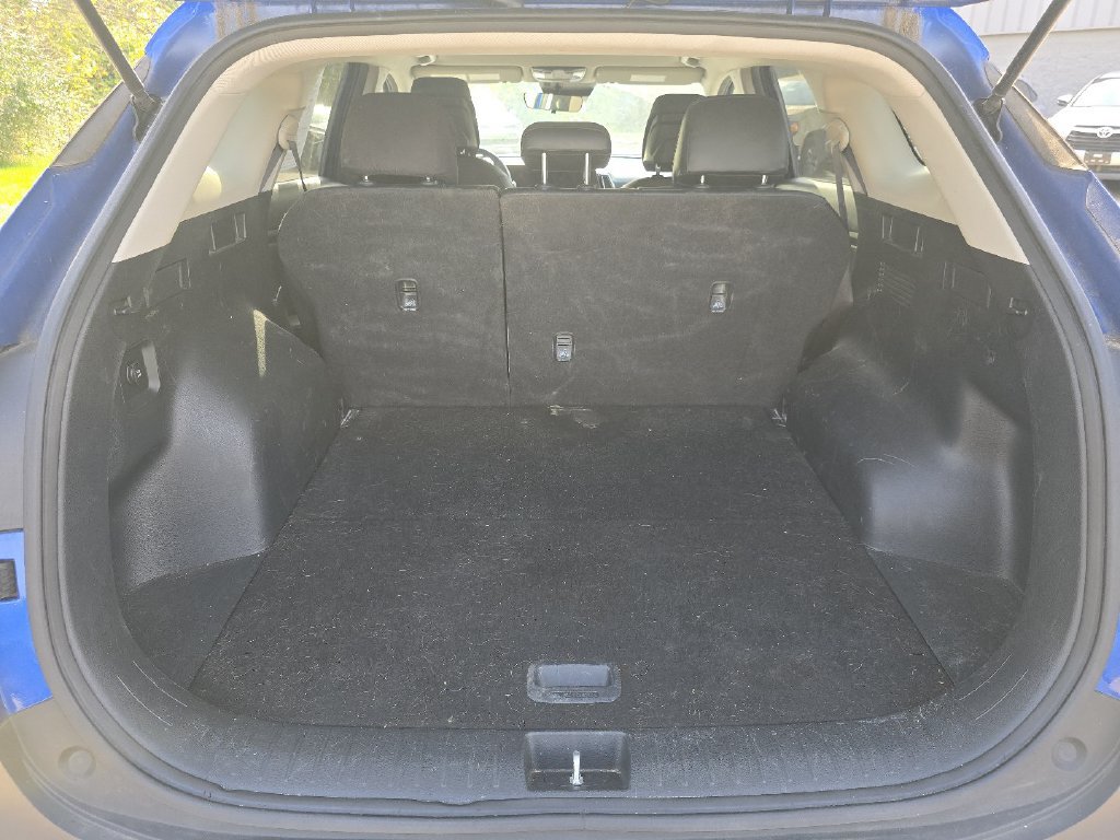 Used 2023 Kia Sportage EX AWD/4WD image 18