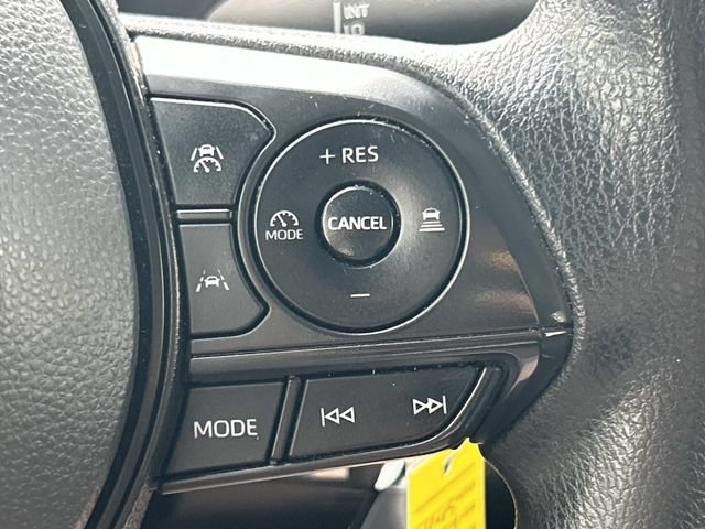 Used 2024 Toyota Corolla LE FWD image 33