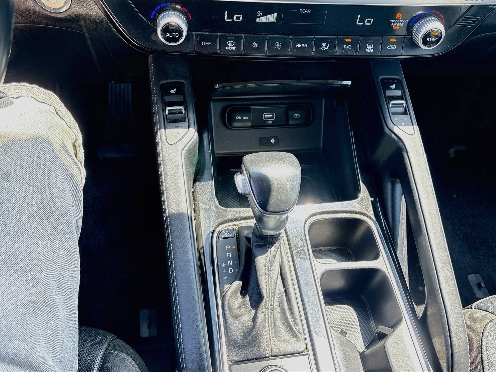 Used 2022 Kia Telluride EX FWD image 17