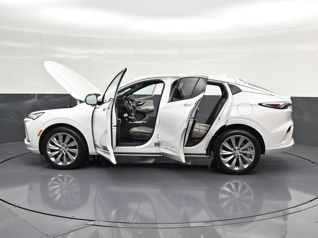 Used 2024 Buick Envista Avenir FWD image 30