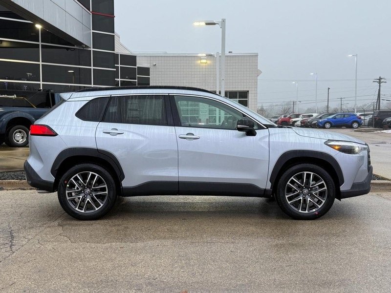 New 2026 Toyota Corolla Cross XLE image 2