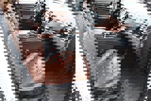 Used 2018 Buick Enclave Avenir w/ Avenir Technology Package FWD image 18