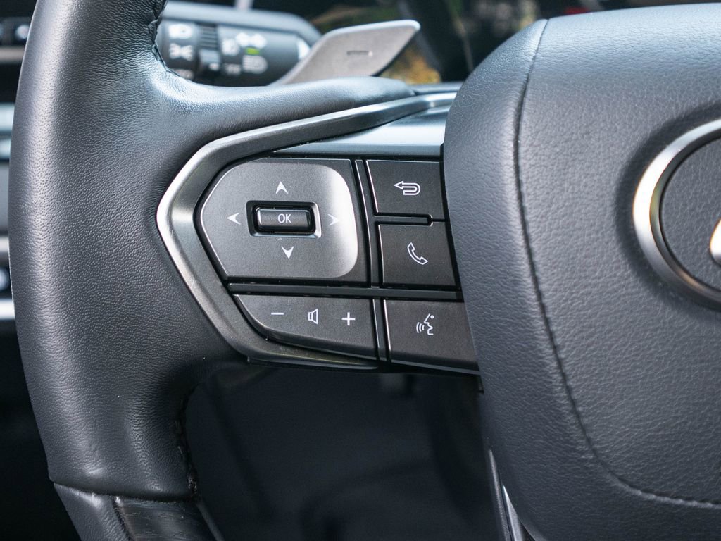 Used 2024 Lexus RX 350 Premium w/ Accessory Package AWD/4WD image 19
