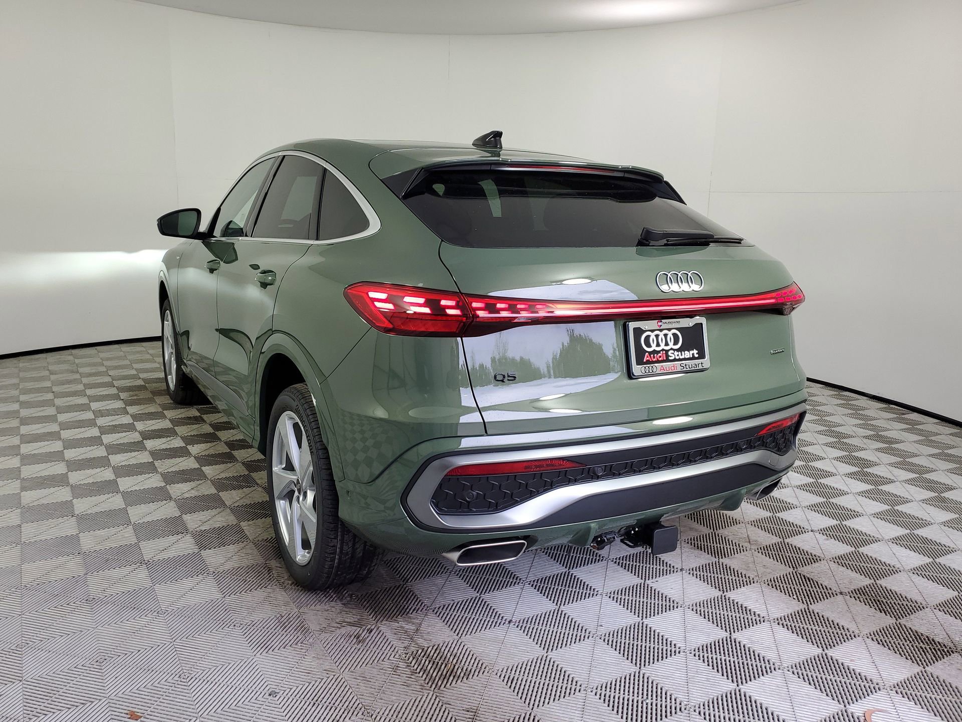 New 2026 Audi Q5 Premium Plus AWD/4WD image 8