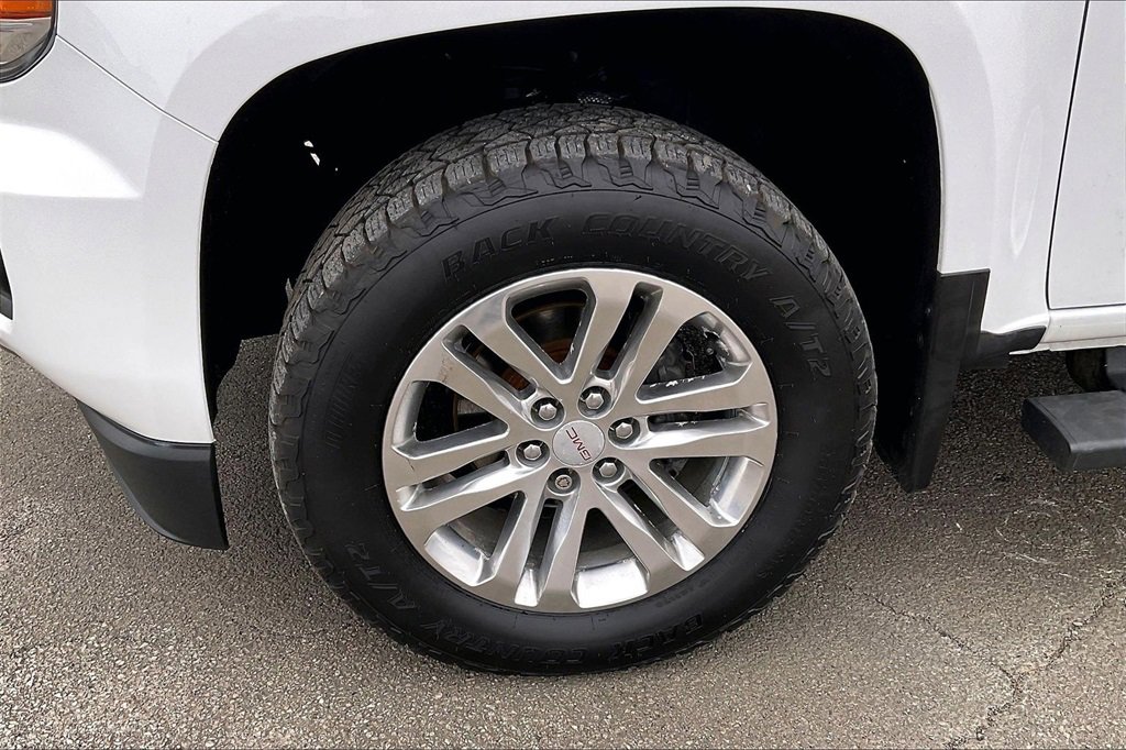 Used 2015 GMC Canyon SLT image 8