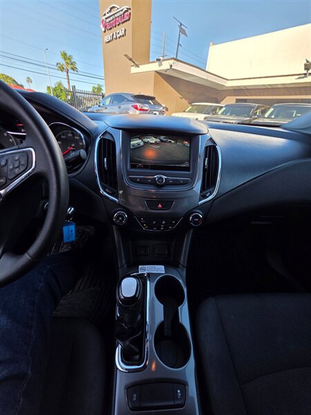 Used 2019 Chevrolet Cruze LS w/ LS Convenience Package image 19