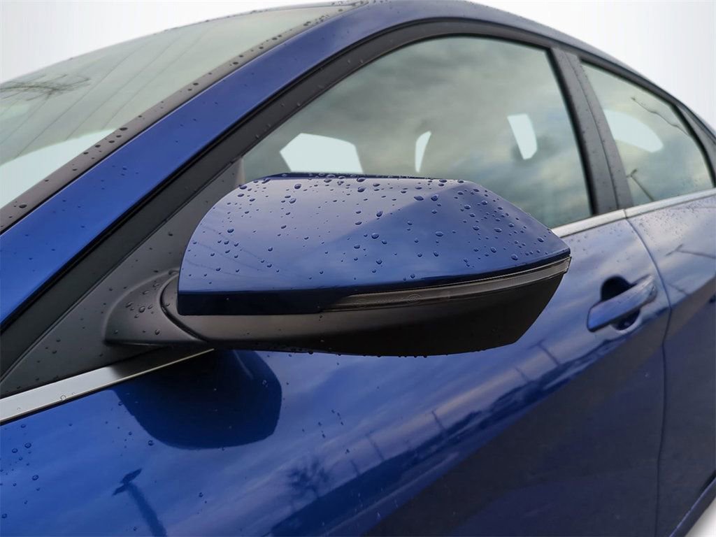 New 2026 Hyundai Elantra Limited image 12