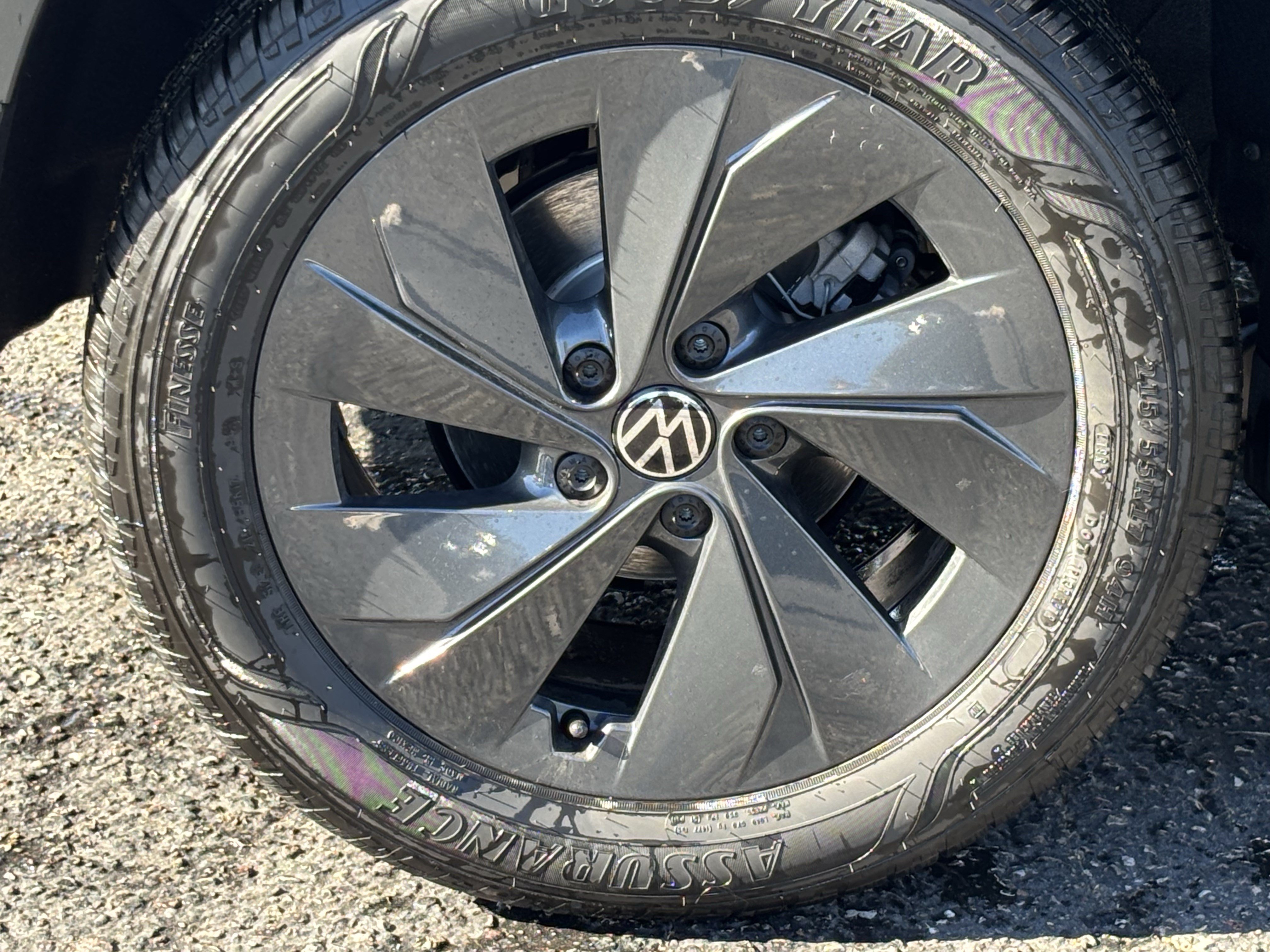 New 2026 Volkswagen Taos S FWD image 6