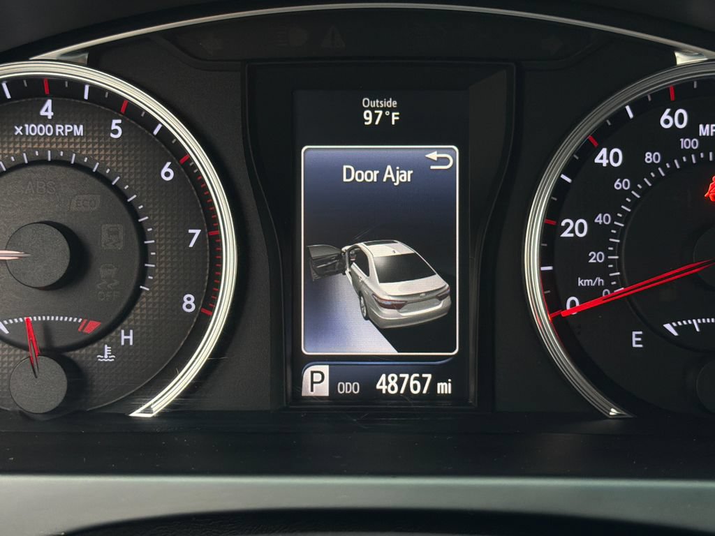 Used 2015 Toyota Camry XSE w/ Moonroof Package FWD image 31