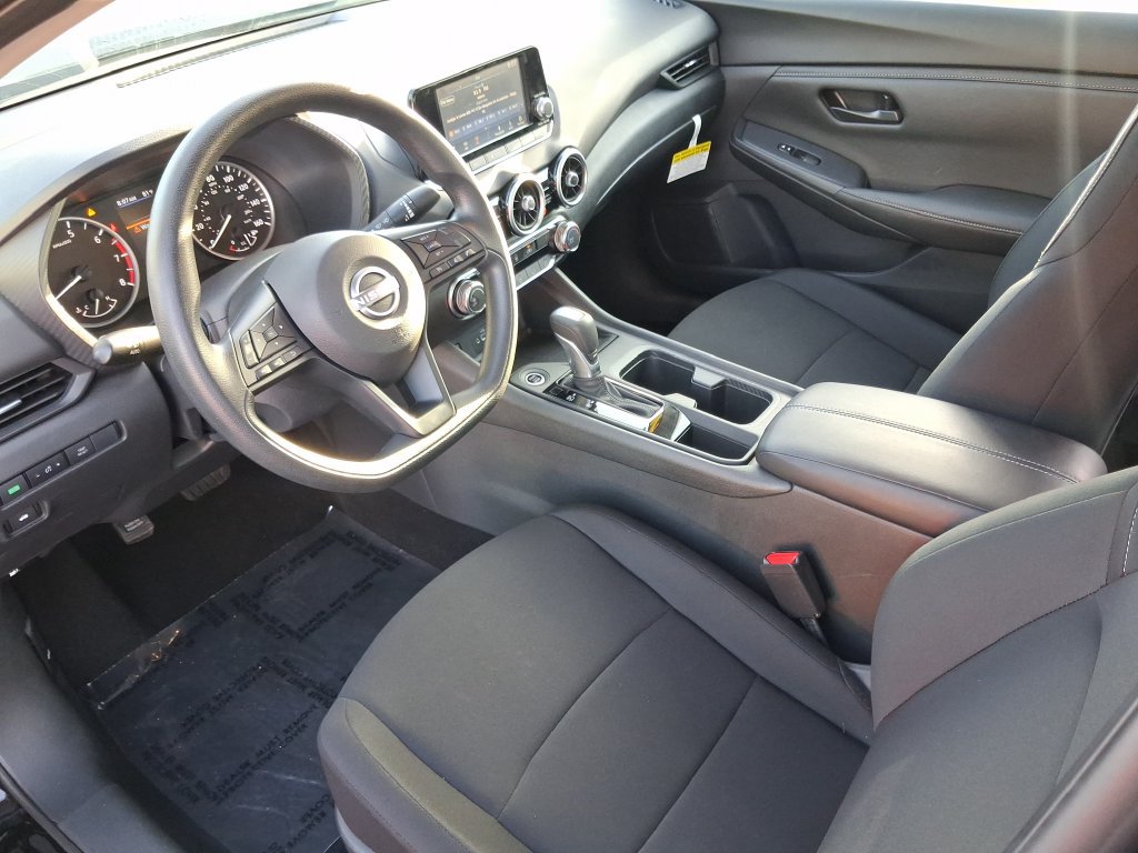 Certified 2025 Nissan Sentra S FWD image 19