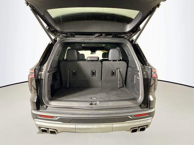 Used 2025 Chevrolet Traverse Z71 image 30