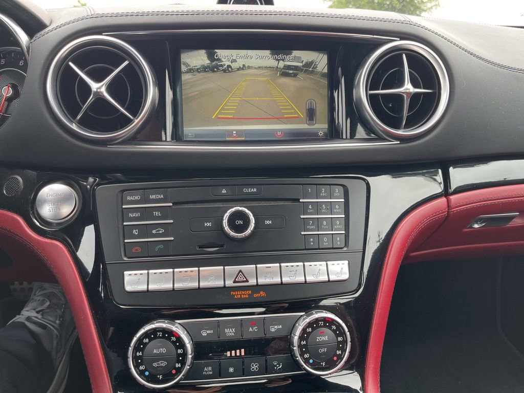Used 2018 Mercedes-Benz SL 550 image 16