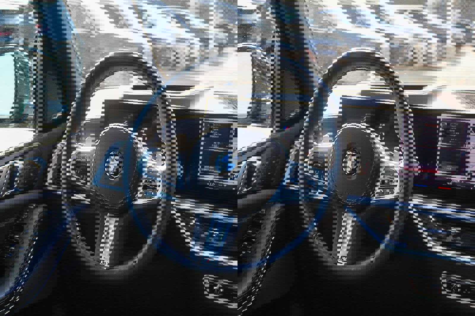 Used 2025 BMW X5 xDrive40i image 15