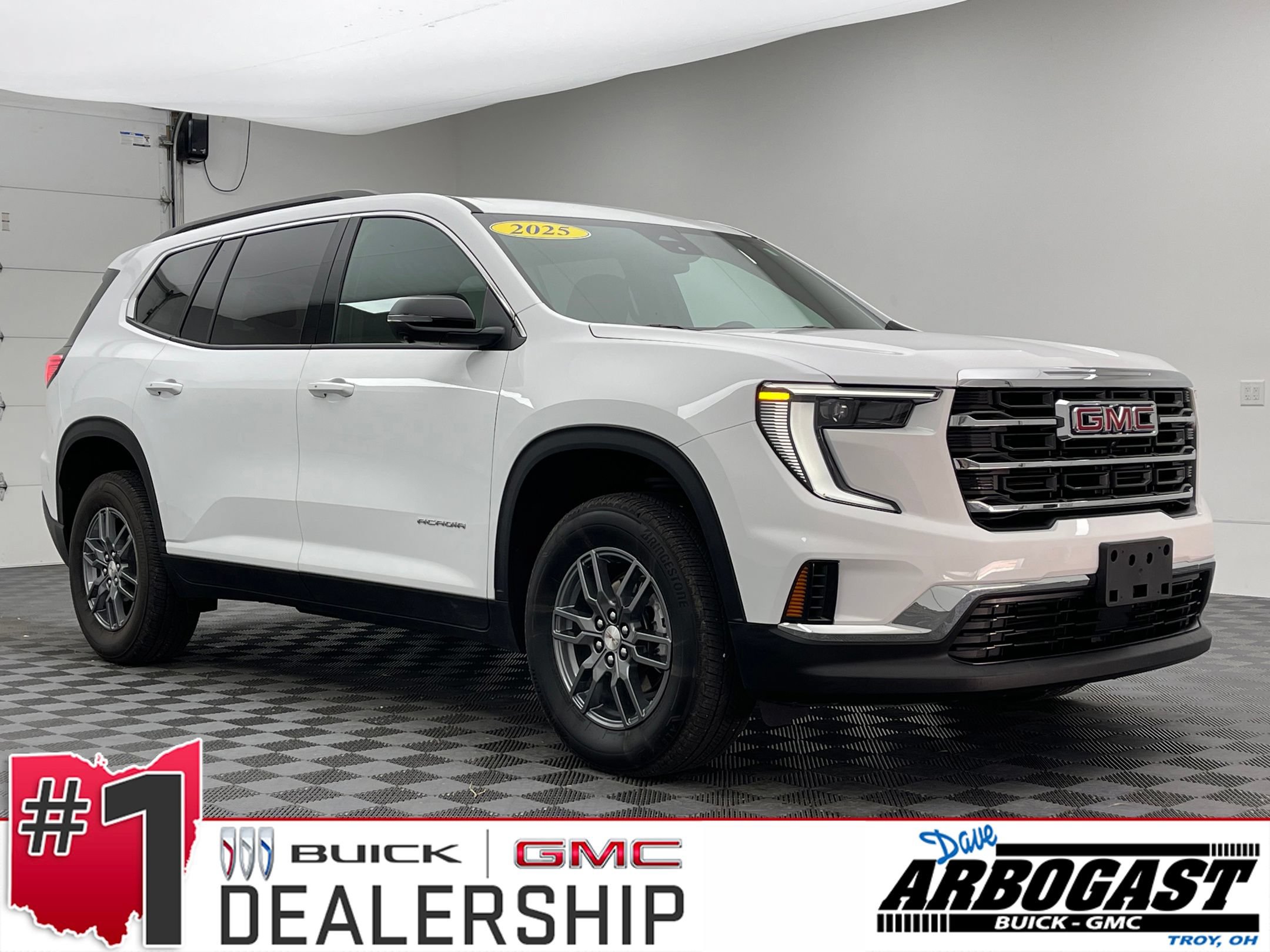 Used 2025 GMC Acadia Elevation