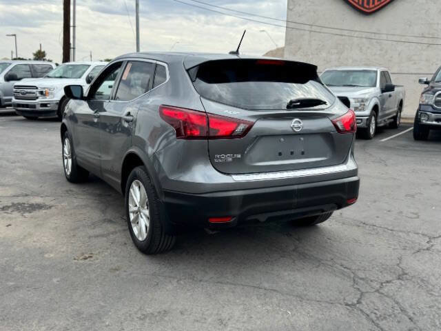 Used 2019 Nissan Rogue Sport S w/ Appearance Package image 5
