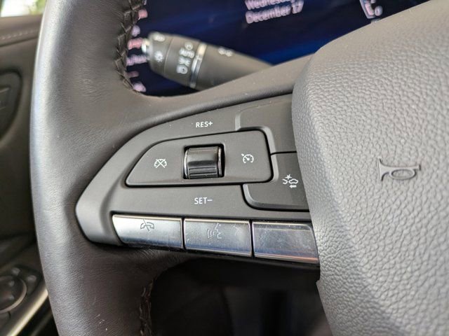 Used 2024 Cadillac XT4 Premium Luxury image 23