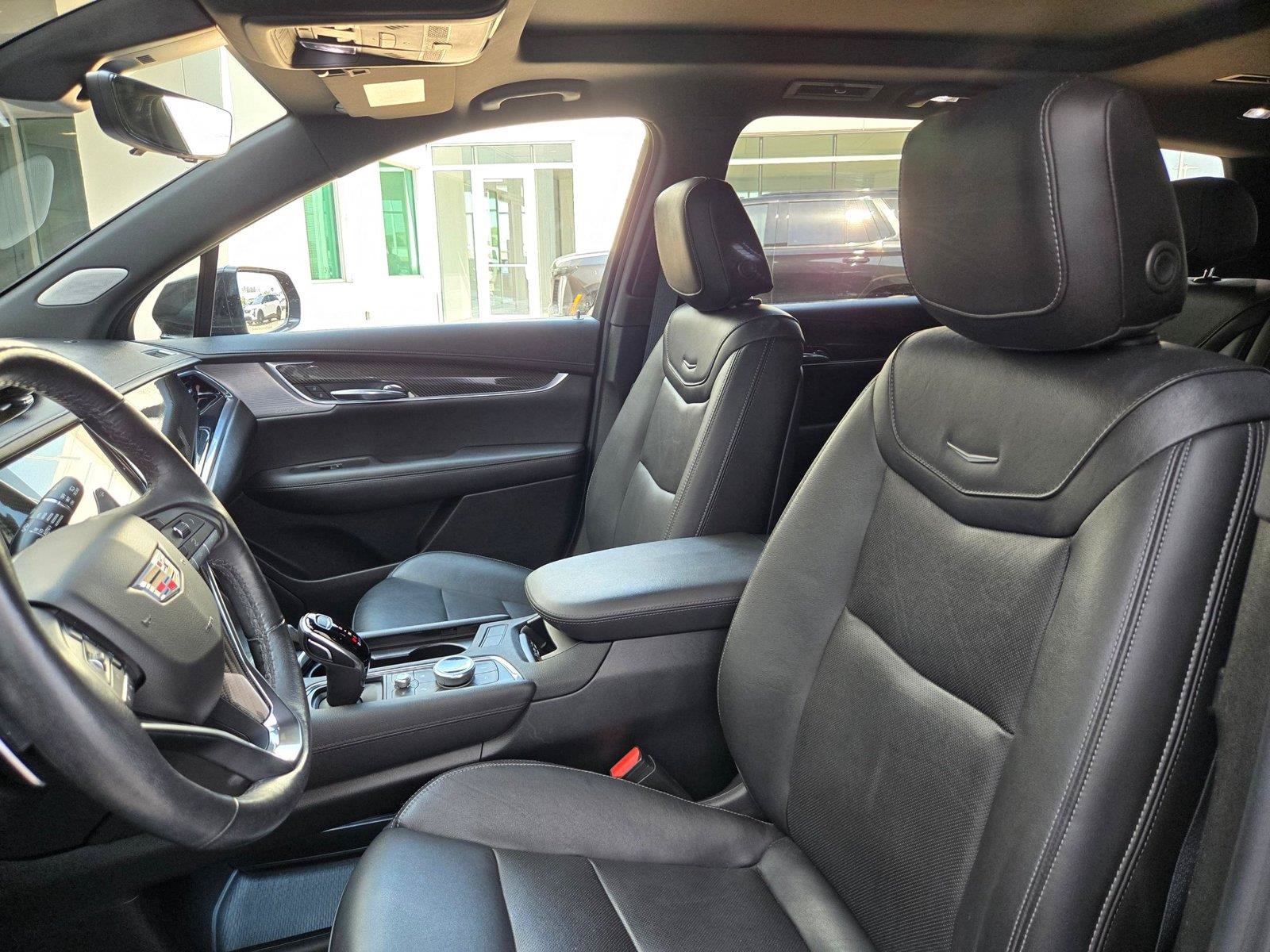 Used 2020 Cadillac XT6 Sport AWD/4WD image 29