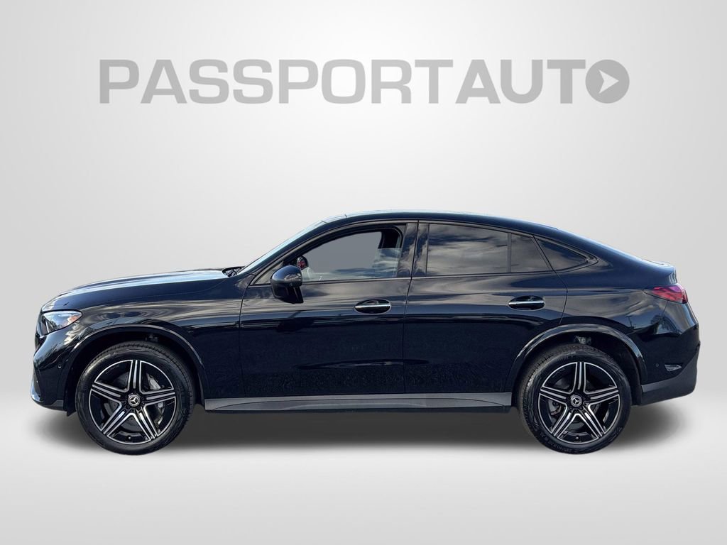 Used 2024 Mercedes-Benz GLC 300 4MATIC image 2