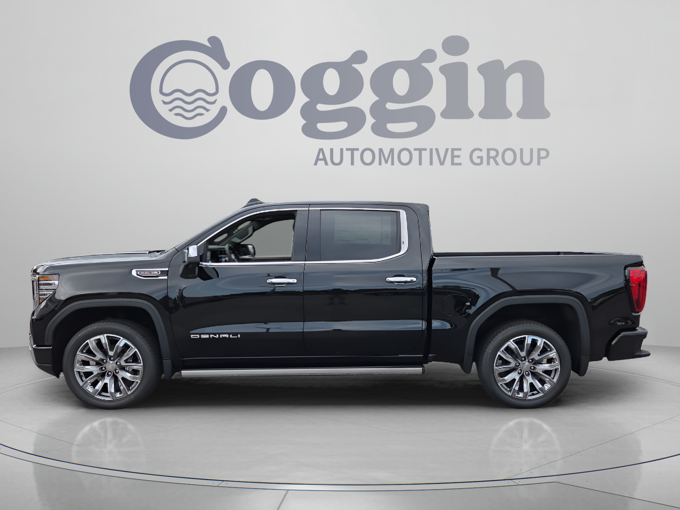 New 2026 GMC Sierra 1500 Denali AWD/4WD image 2