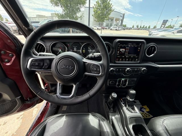 Used 2021 Jeep Wrangler Unlimited Sahara w/ Cold Weather Group AWD/4WD image 14