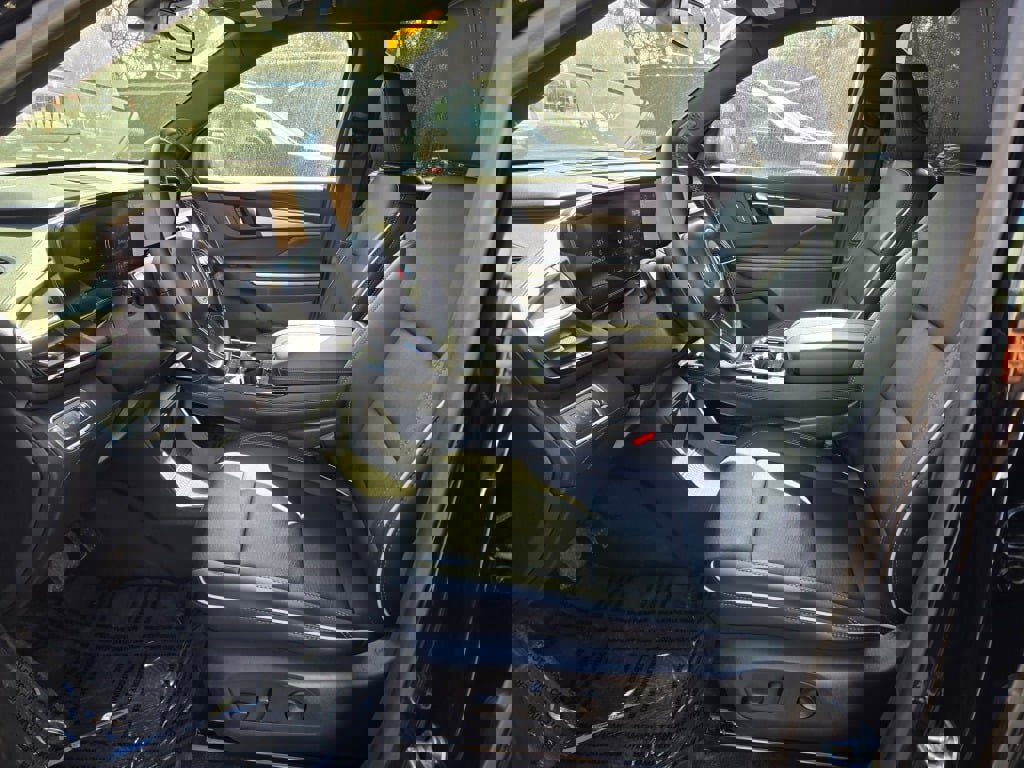 Certified 2025 Buick Enclave Preferred image 25