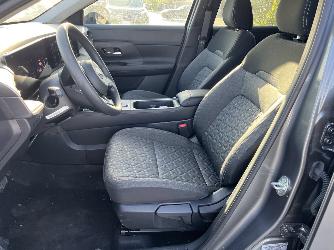 Certified 2026 Nissan Kicks SV FWD image 5