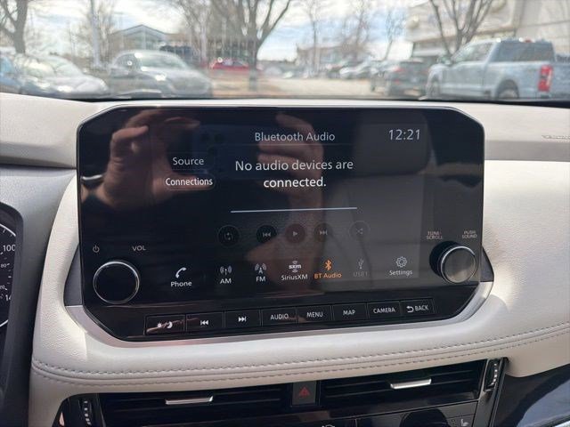 Used 2023 Nissan Rogue SL w/ SL Premium Package image 19