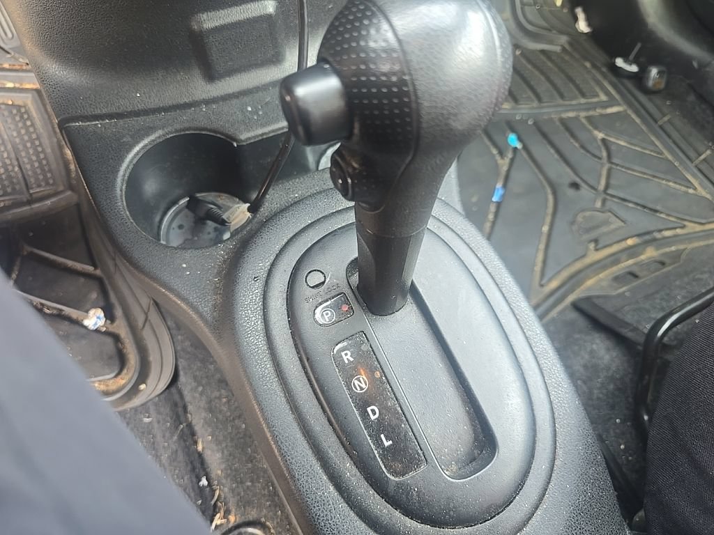 Used 2018 Nissan Versa S Plus FWD image 14