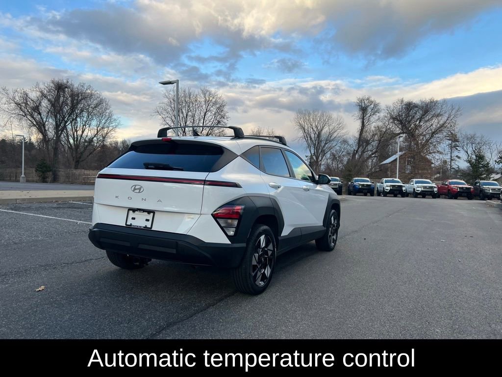 Used 2024 Hyundai Kona SEL image 12