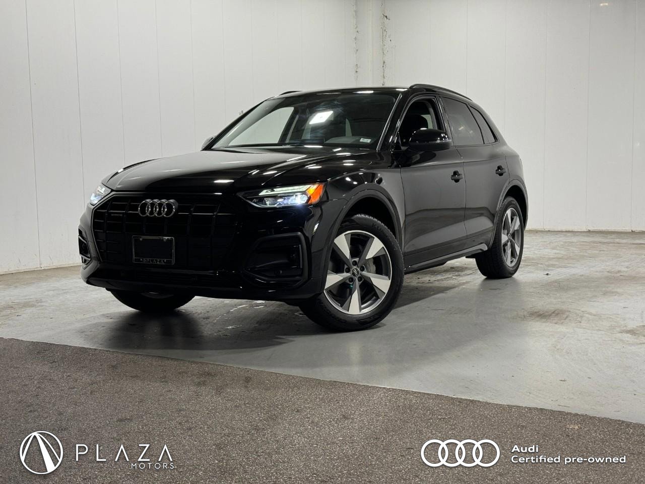 Certified 2025 Audi Q5 2.0T Premium w/ Convenience Plus Package