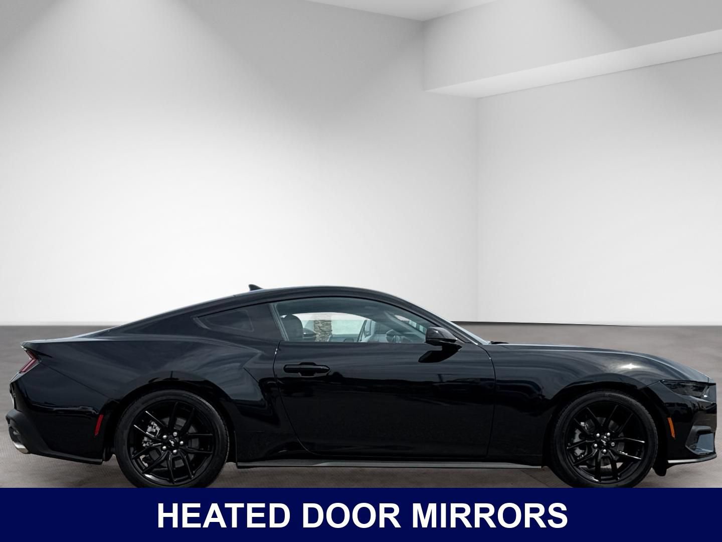 Used 2025 Ford Mustang Premium RWD image 8