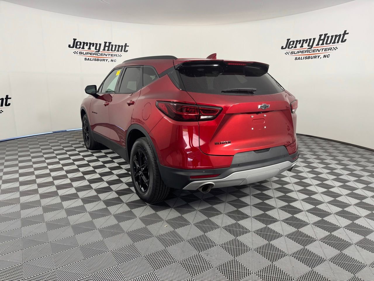 Used 2024 Chevrolet Blazer LT w/ Convenience Package image 10