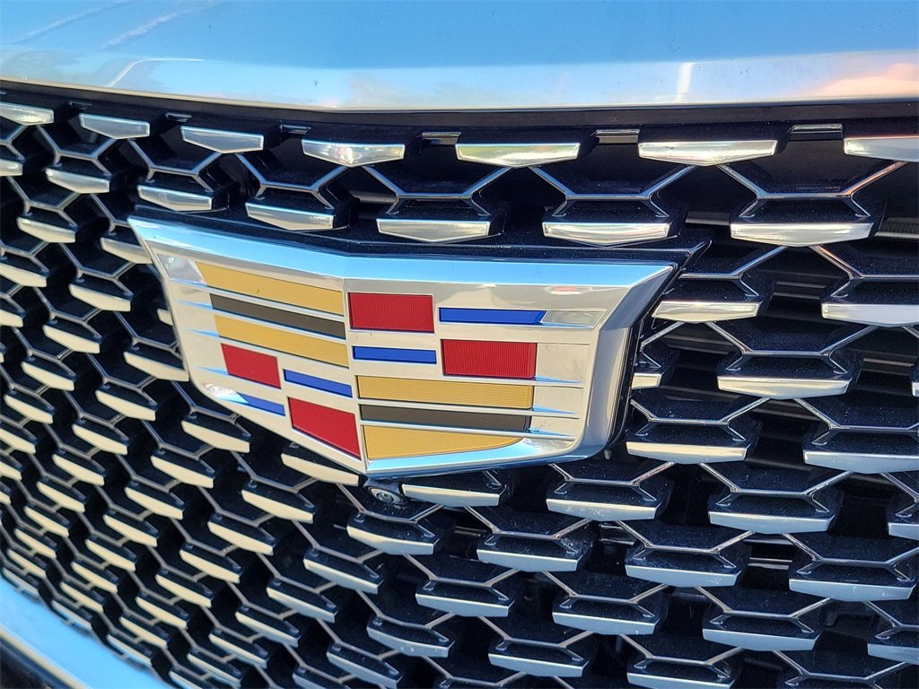 Certified 2023 Cadillac Escalade Premium Luxury w/ Performance Package image 31