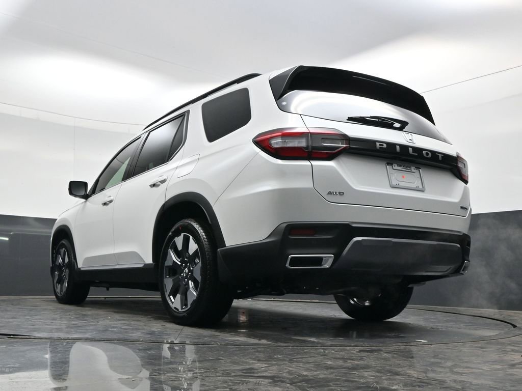New 2026 Honda Pilot Touring image 36