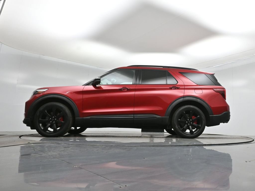 Used 2020 Ford Explorer ST w/ ST Street Pack image 8