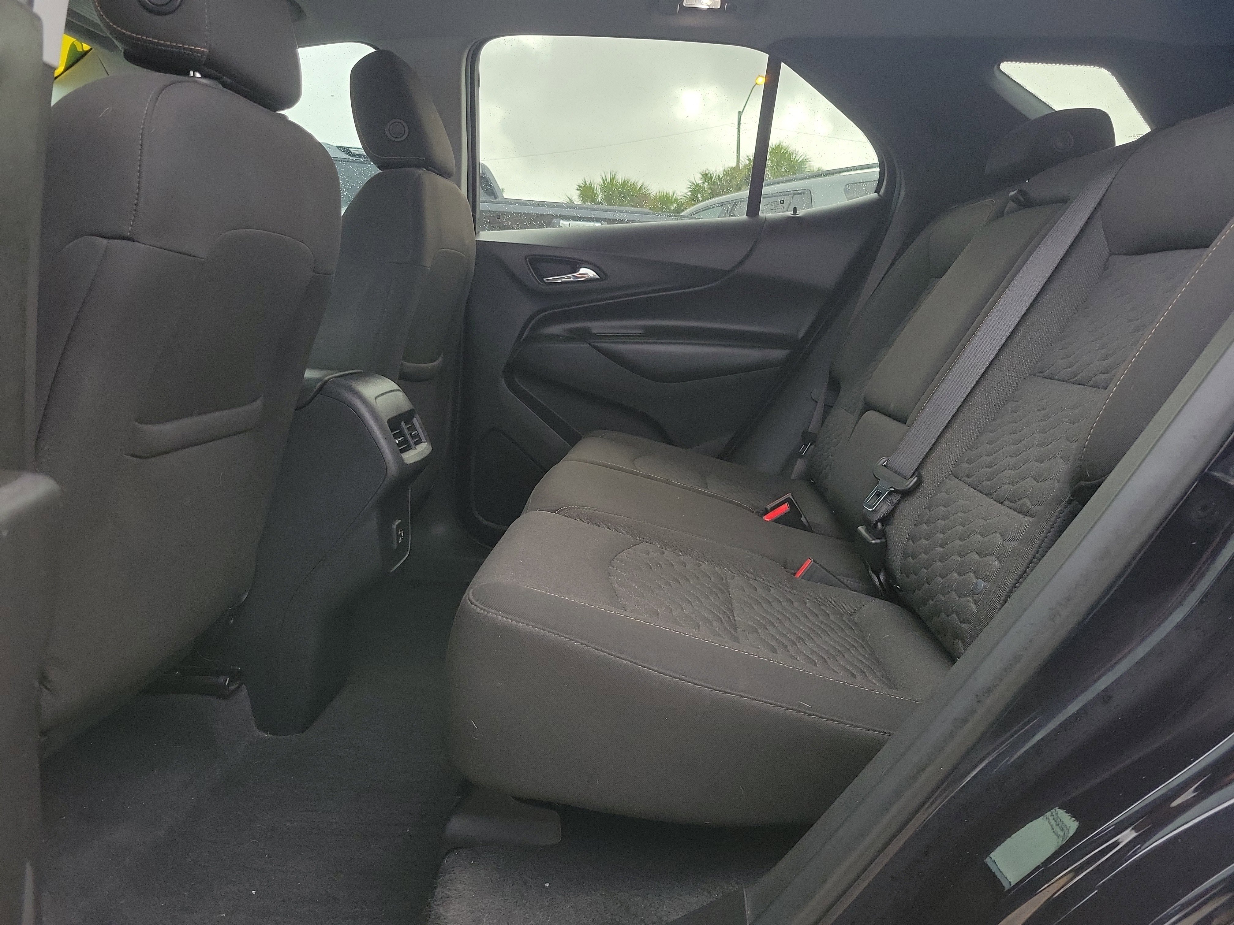 Used 2020 Chevrolet Equinox LT FWD image 8