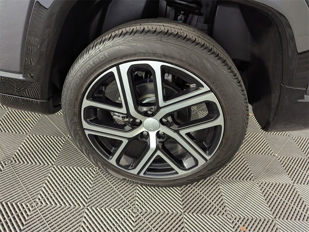 Certified 2024 Jeep Compass Limited w/ Elite Group image 19