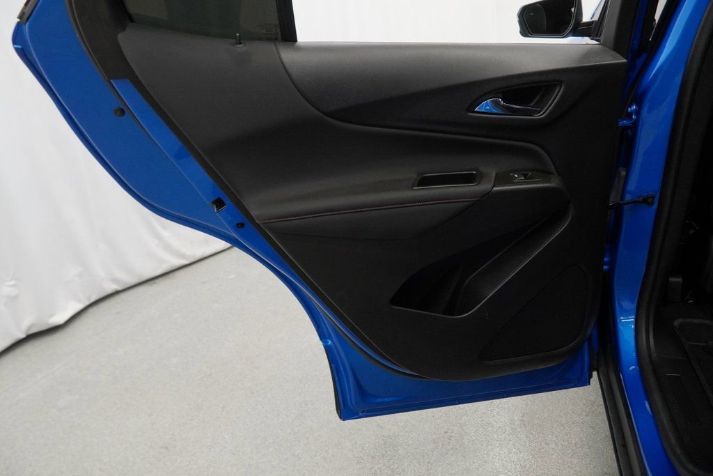 Used 2024 Chevrolet Equinox RS image 42